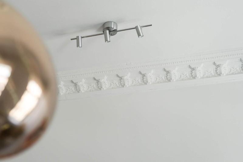 Modern Ostermalm Apartment Balcony 4m Ceilings - image 16