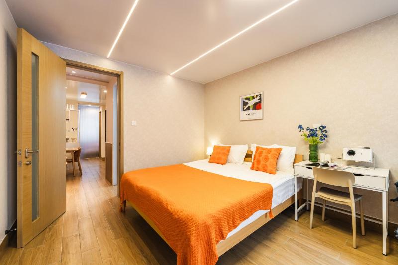 Tonight Homestey Shanghai Apartment Good Location Jing'an Branch - image 15