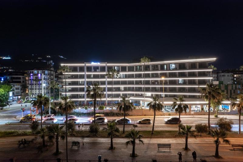 Elysee Rive Hotel - image 43