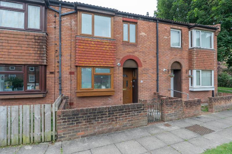 Open Mind Property - 3BR with Free Parking & Garden - image 39