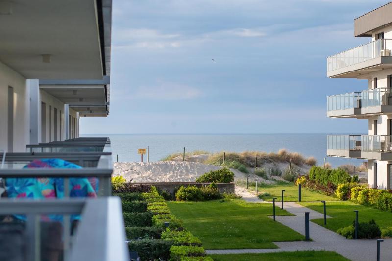 Przytulne i Nowoczesne Apartamenty Sun Seasons 24 w Dziwnowie z Parkingiem by Noclegi Renters - image 30