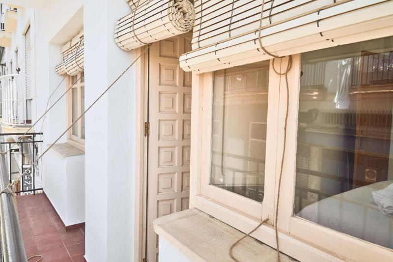 Casa Chica - Large Townhouse in Nerja Centro with Private Rooftop - image 28