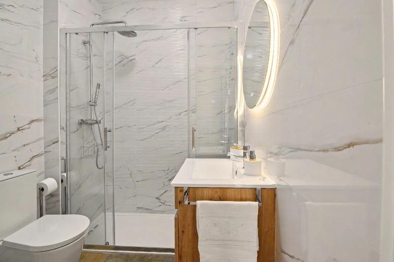 One step to the beach apartment - image 3