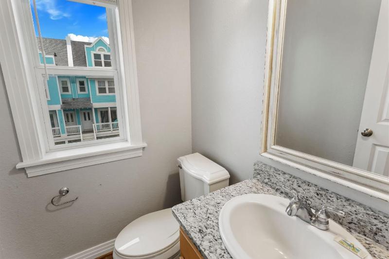 CC302E - Emerald Shores - image 28
