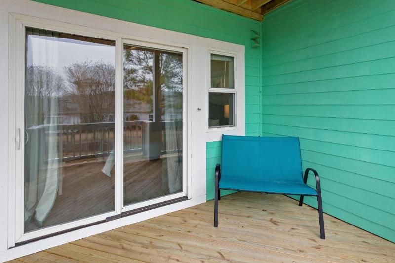 CC302E - Emerald Shores - image 8