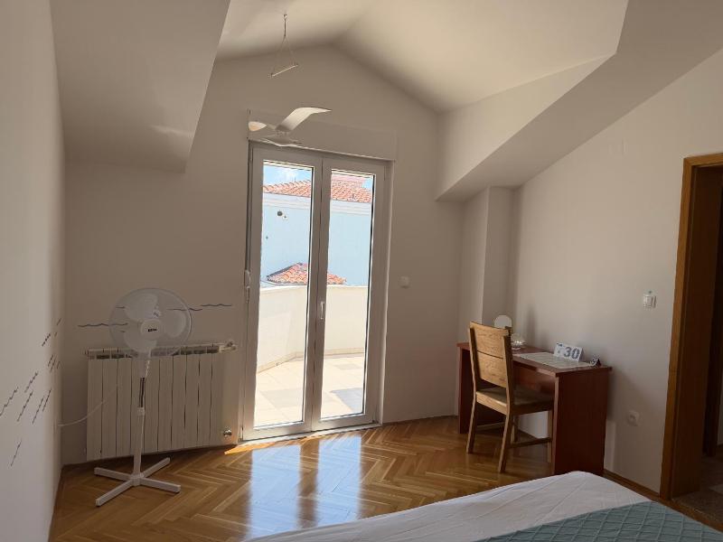 TIMO Apartment Split Croatia - image 3