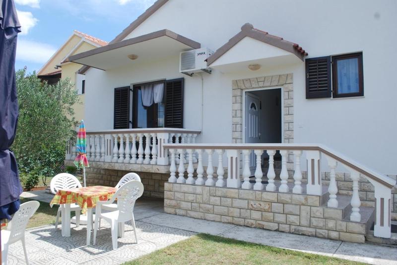 Apartment Mirjana - image 15