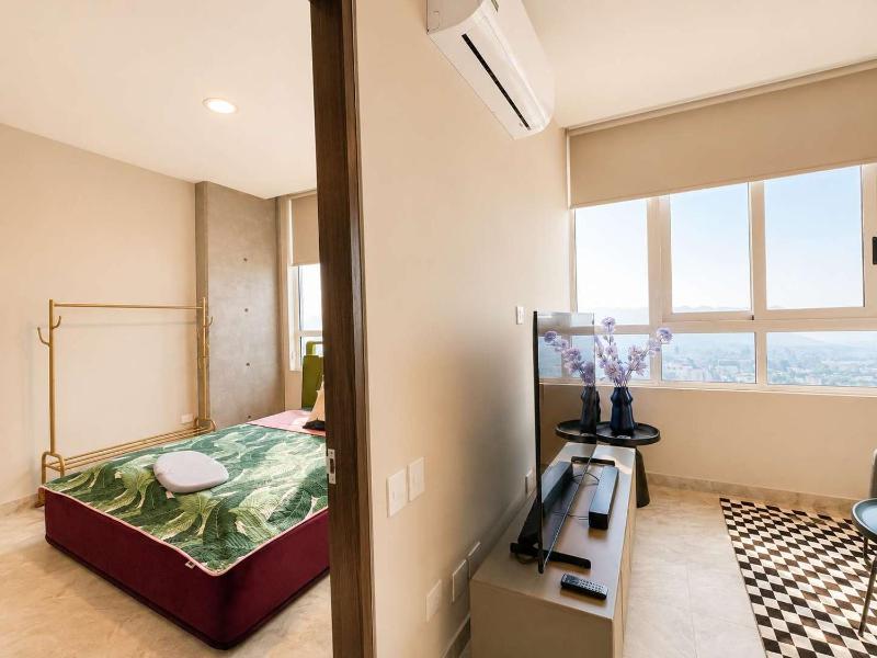 Departamento con Hermosas vistas 4px wifi Ac - image 9