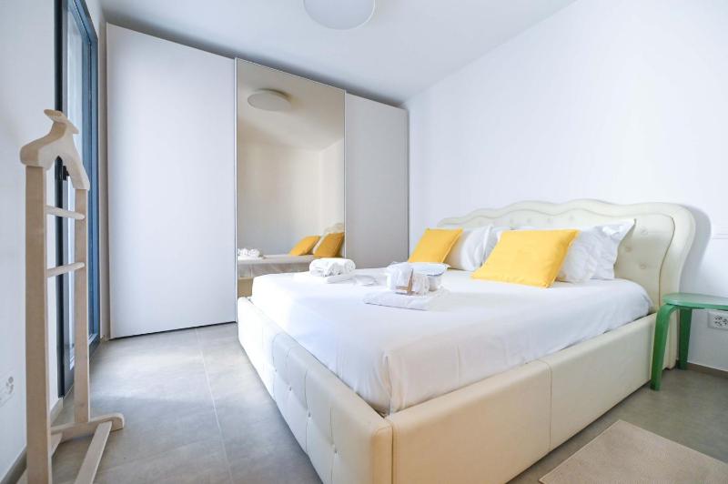 Design Apartment Gottardo with Views over Lugano - image 19