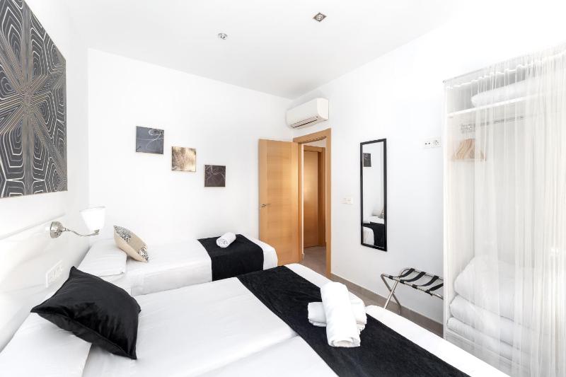 Nest Flats Granada - image 7