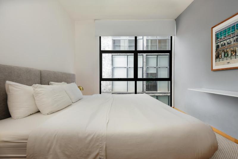 Resplendent 2BR in Roma Norte - image 25
