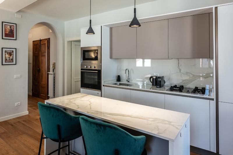 Casa Momo - Modern stay in the heart of Lucca - image 11
