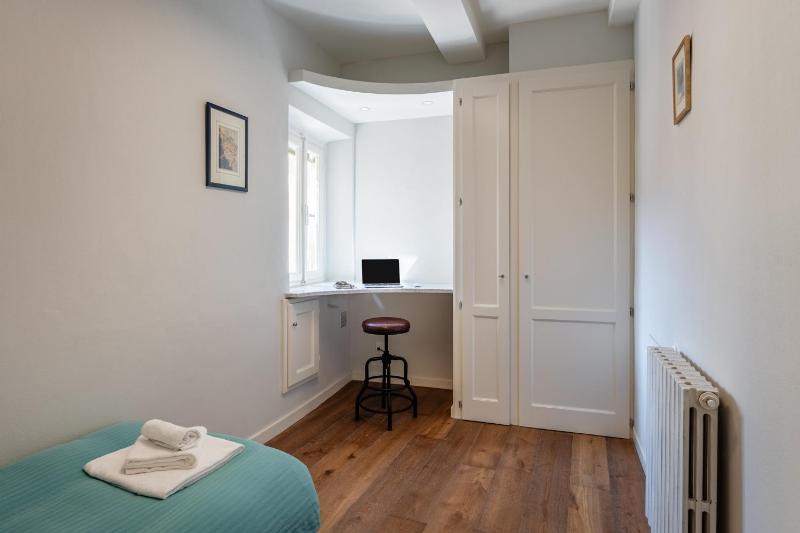 Casa Momo - Modern stay in the heart of Lucca - image 6