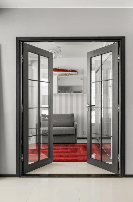 3BD home in Helsinki w Jacuzzi & Sauna - image 15