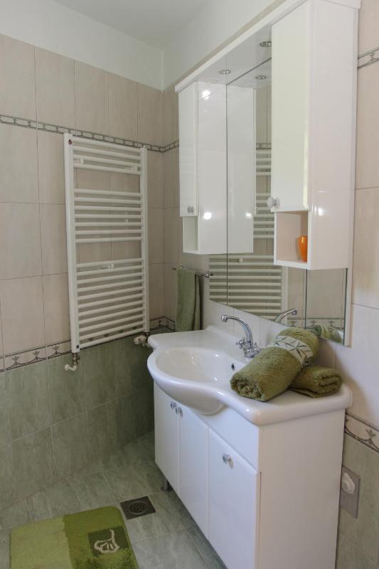 Three-Bedroom Holiday Home  image 1