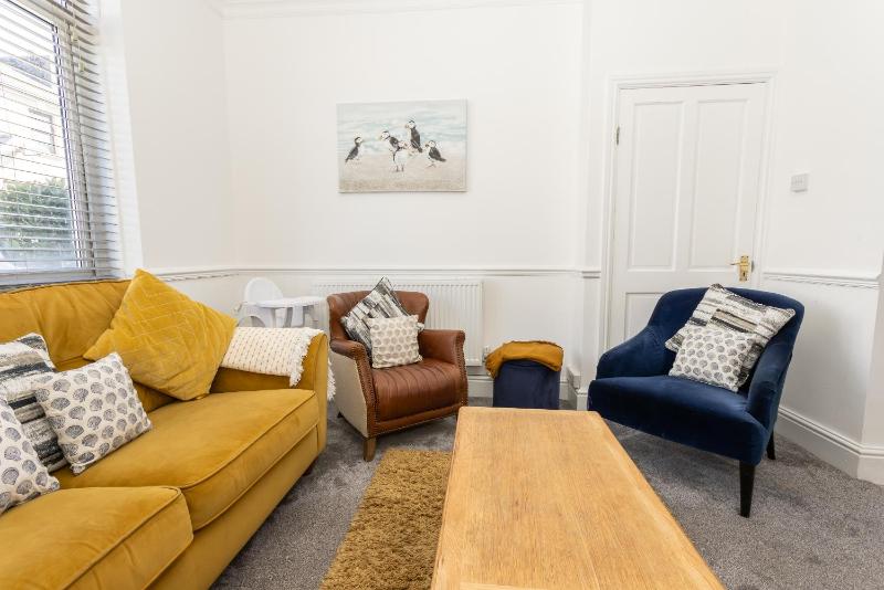 Ivydene - 3 bedroom house -Tenby - image 20