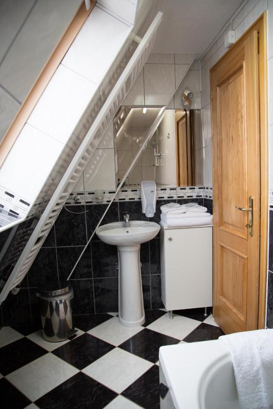 Deluxe Double Room with Balcony image 2