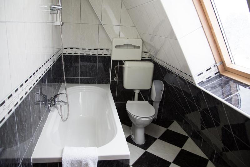 Deluxe Double Room with Balcony image 3