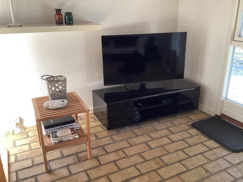 6 person holiday home in Hals - image 4