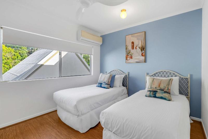 Lagoon Glow - Resort-Style Haven by Four Mile Beach - image 24