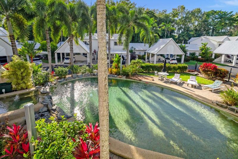 Lagoon Glow - Resort-Style Haven by Four Mile Beach - image 22