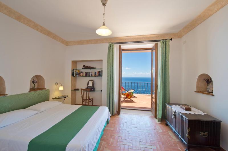 Three-Bedroom Villa with Sea View image 2