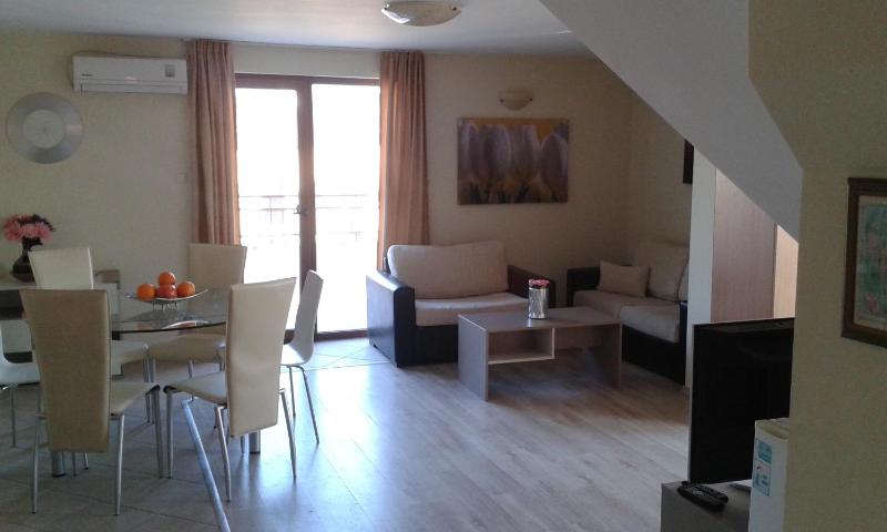 Summer Breeze Apartments - image 10