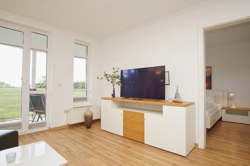 Meeresblickresidenzen Ferienwohnung Nr 11 mit Sauna- und Schwimmbadnutzung im AHOI Sellin - image 25