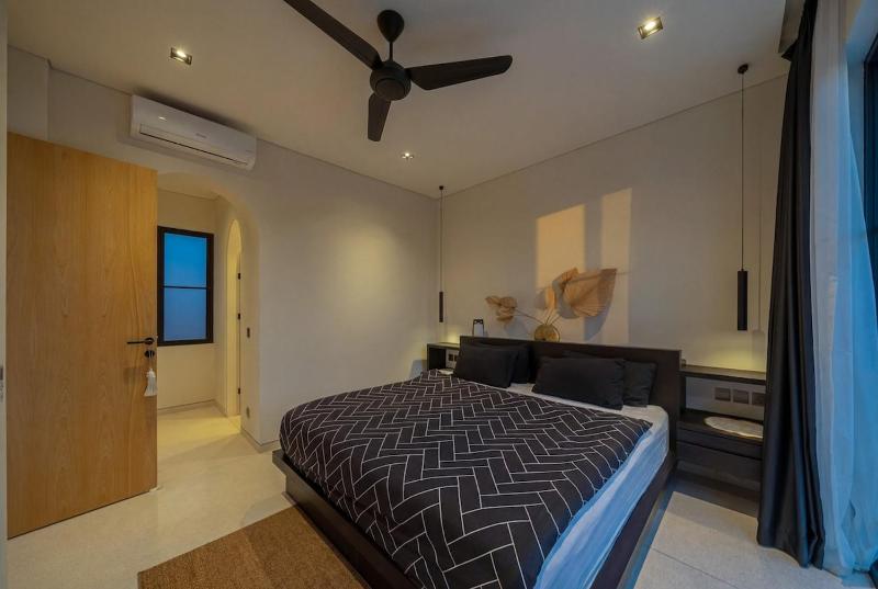 Luxe at Umalas - Tropical 3BR Villa in the Heart of Umalas - image 12