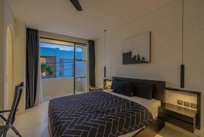 Luxe at Umalas - Tropical 3BR Villa in the Heart of Umalas - image 34