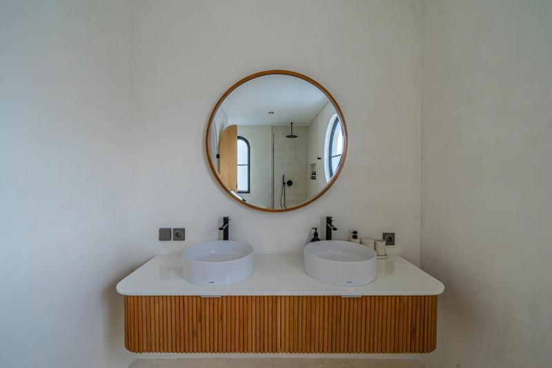 Luxe at Umalas - Tropical 3BR Villa in the Heart of Umalas - image 29