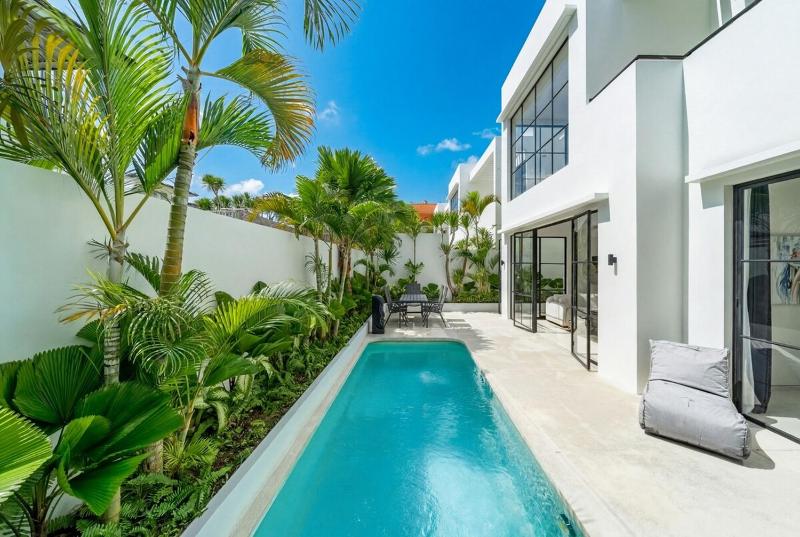 Luxe at Umalas - Tropical 3BR Villa in the Heart of Umalas - image 28