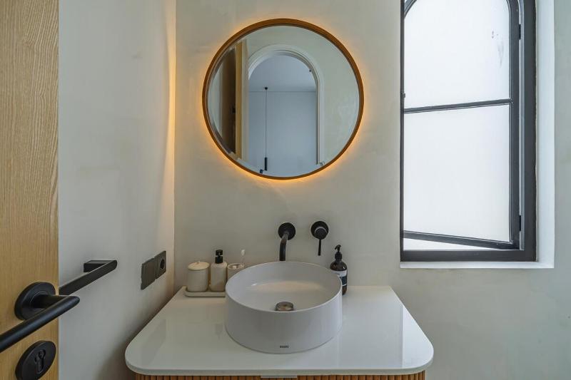Luxe at Umalas - Tropical 3BR Villa in the Heart of Umalas - image 22