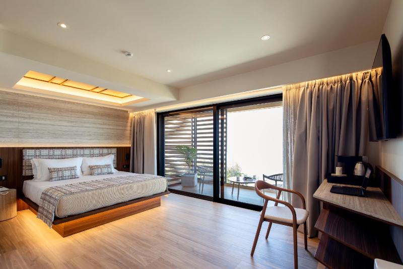 TAYS Hotel - image 16