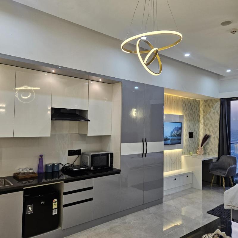 Galaxy blue sapphire studio - image 12