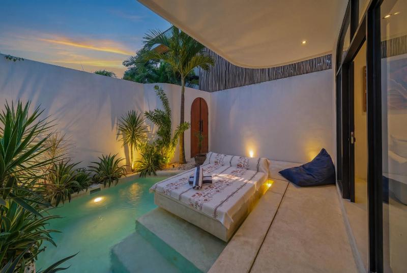 Casa Nalani - 2BR Tropical Oasis Villa in Umalas - image 6