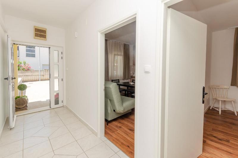 Apartments Lemon - image 12