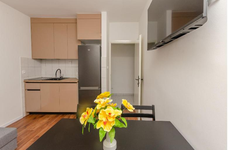 Apartments Lemon - image 10