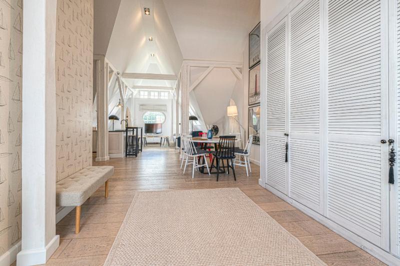 DR Apartments - Loft 2 - image 10