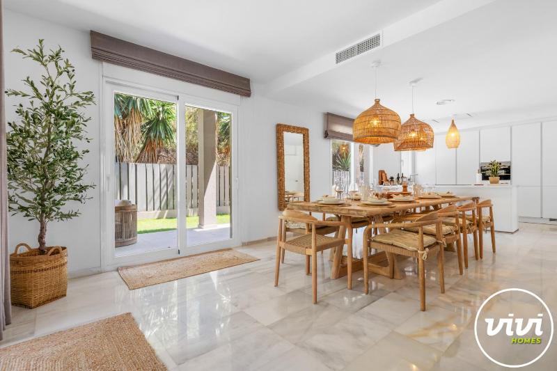 ViVi Homes - Villa Sandline - Private Pool - Garden - image 43
