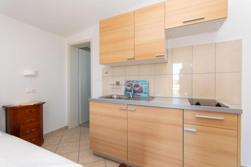 Apartments Antique Ivo - image 28