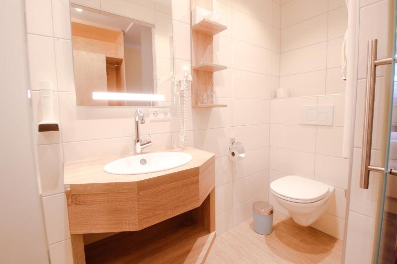 Comfort Double Room image 3