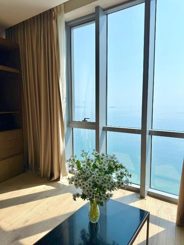 Nha Trang Oceanview Suites - image 14