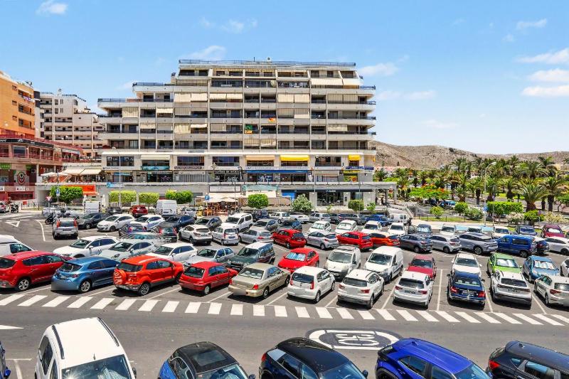 Los Cristianos Plaza Centre suite - image 25