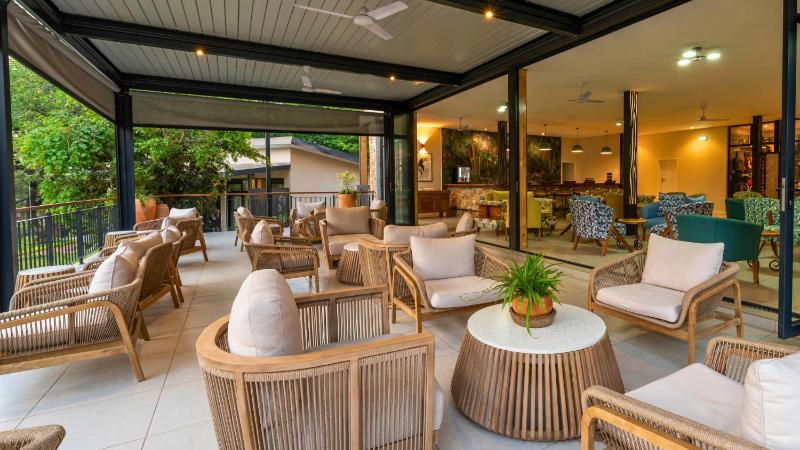 Waterfalls Lodge - image 4