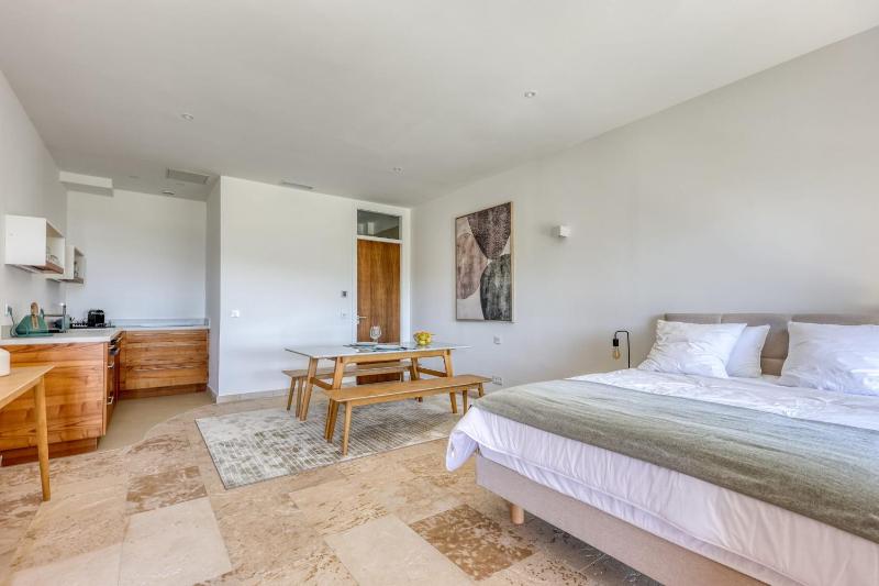 Maison d'architecte vue mer à Grimaud - image 27