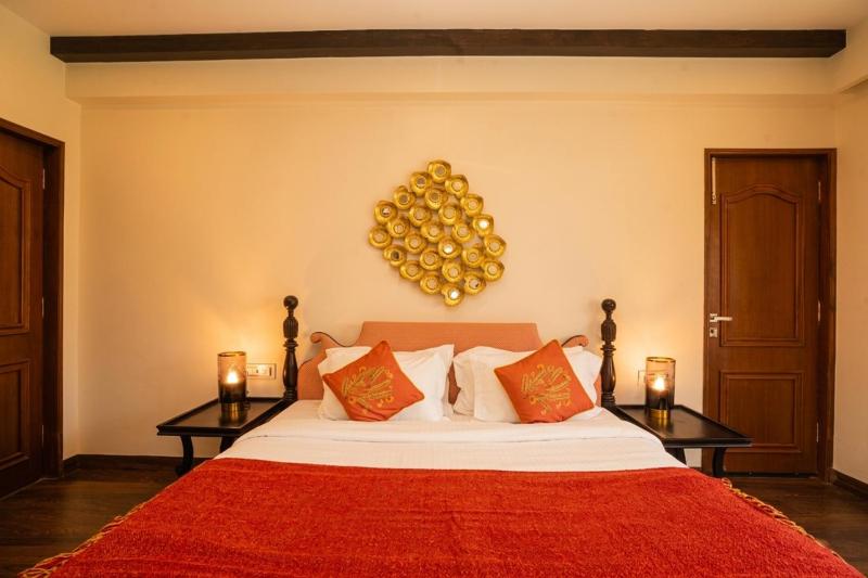 Minimalist Apartment In Aloha 2 BHK Luxury Ganga View - For Cool Adults & Family Only - image 2