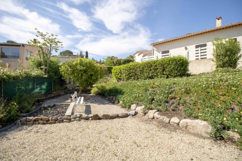 Large Spacious House In Fréjus - image 6