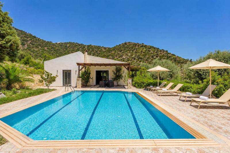 Villa Dimitrios - image 1