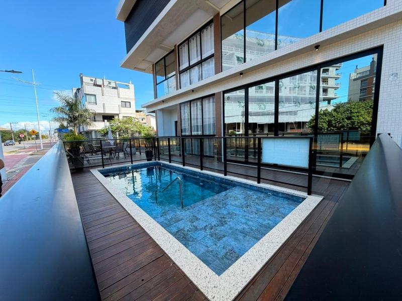 Apartment with 2 suites 200 meters from the sea - image 12